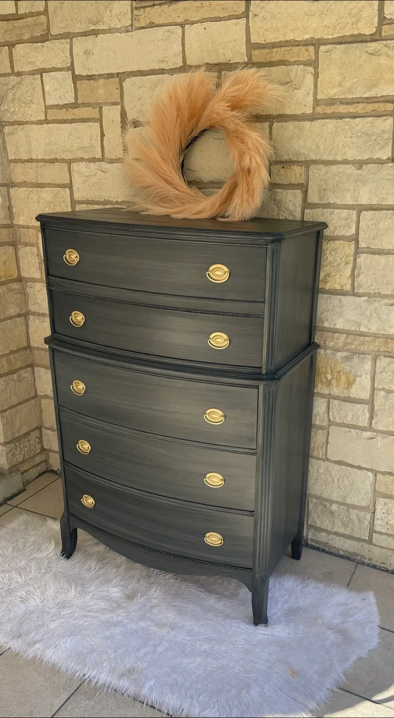 KLING FACTORIES Refinished 5 drawers Solid wood dresser