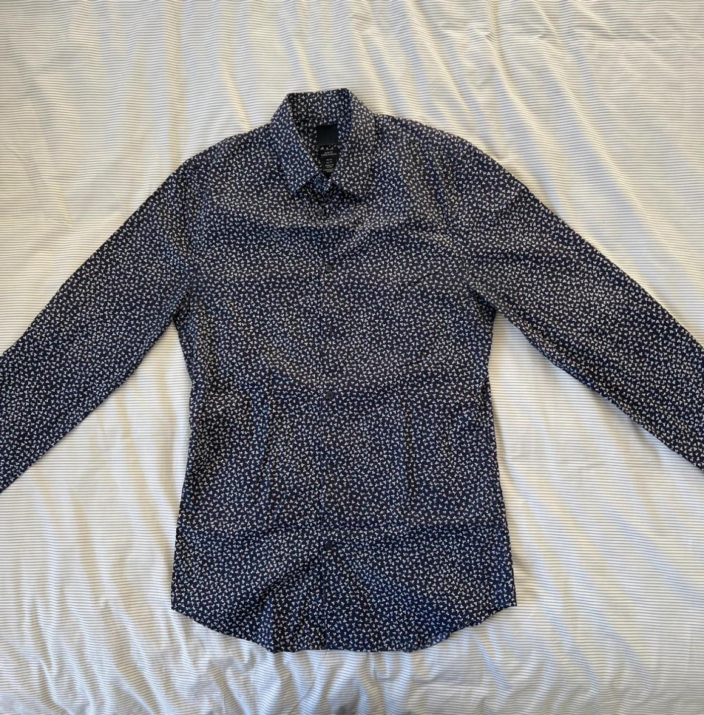 H&M Floral Shirt XS Slim Fit