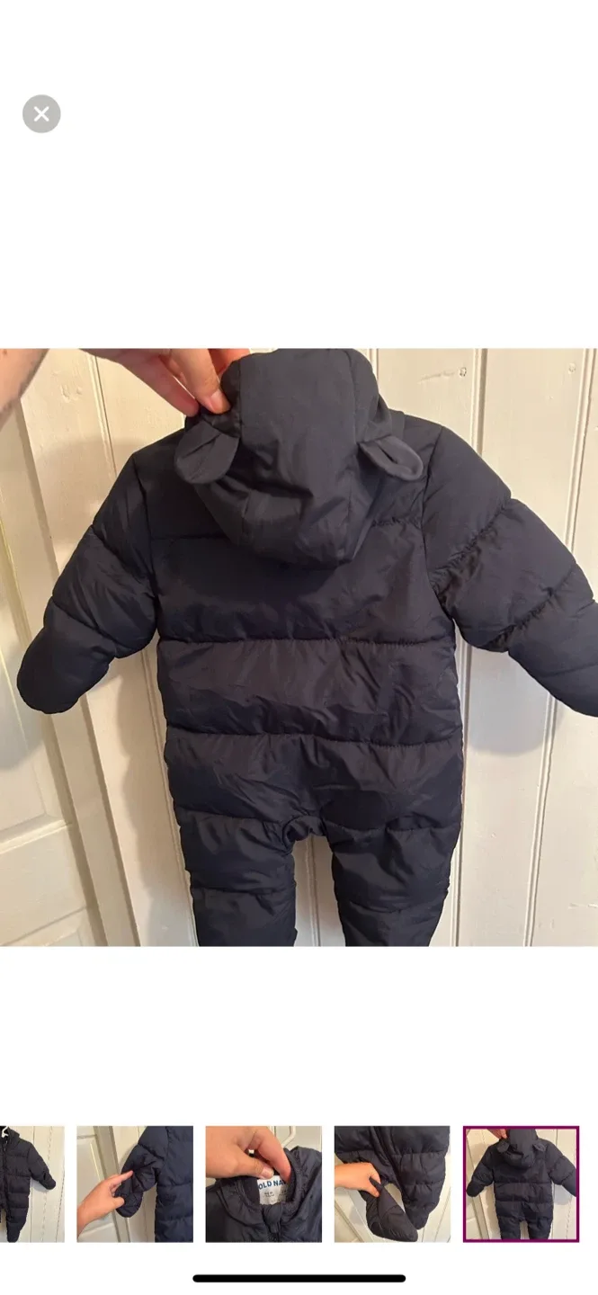 Old Navy 3-6M Navy Blue Snowsuit image indicator(5)