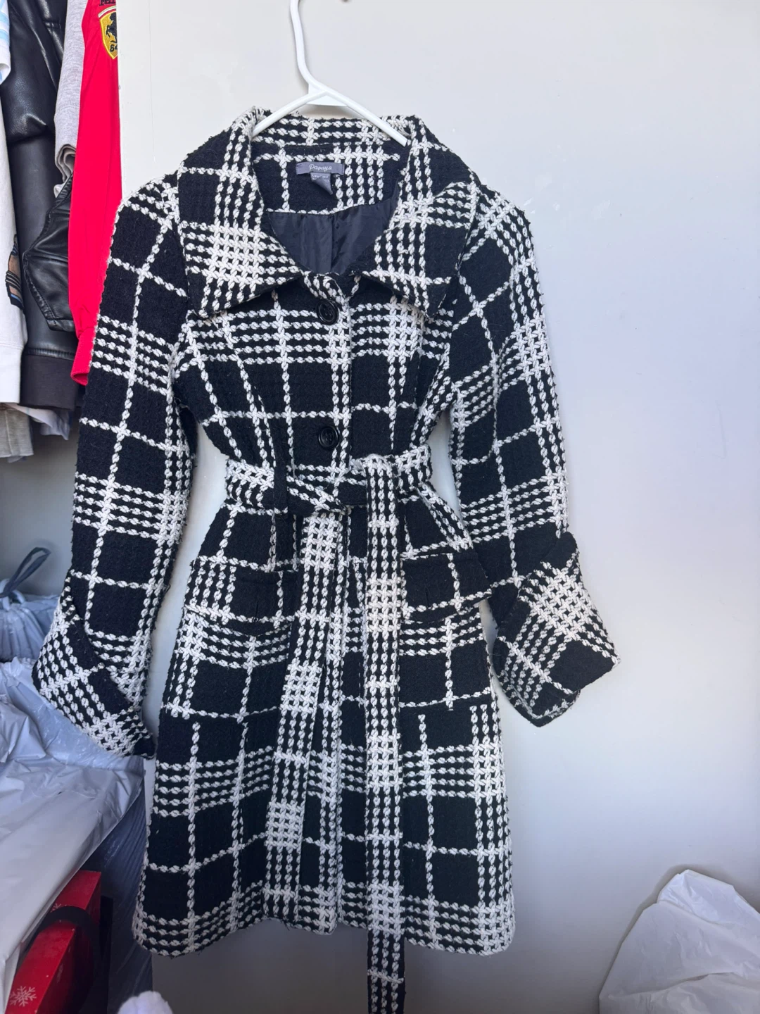 Winter Coat | moving sale need gone adap - photo 3