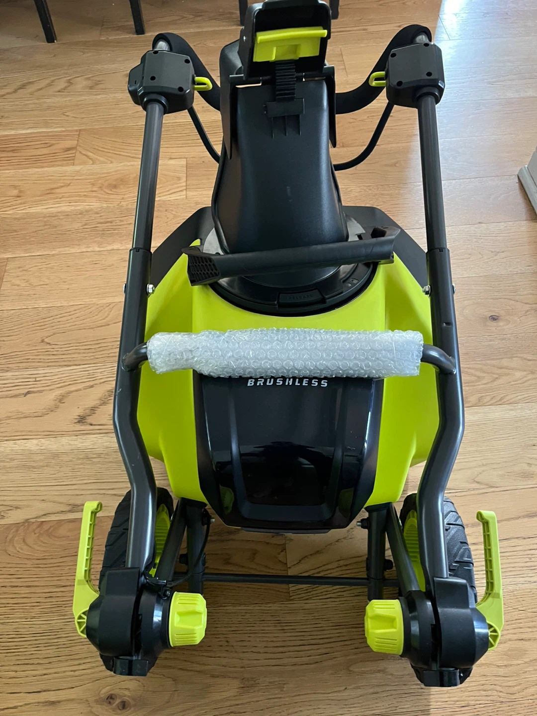 RYOBI 40V HP 18-inch Brushless Cordless Electric Snow Blower