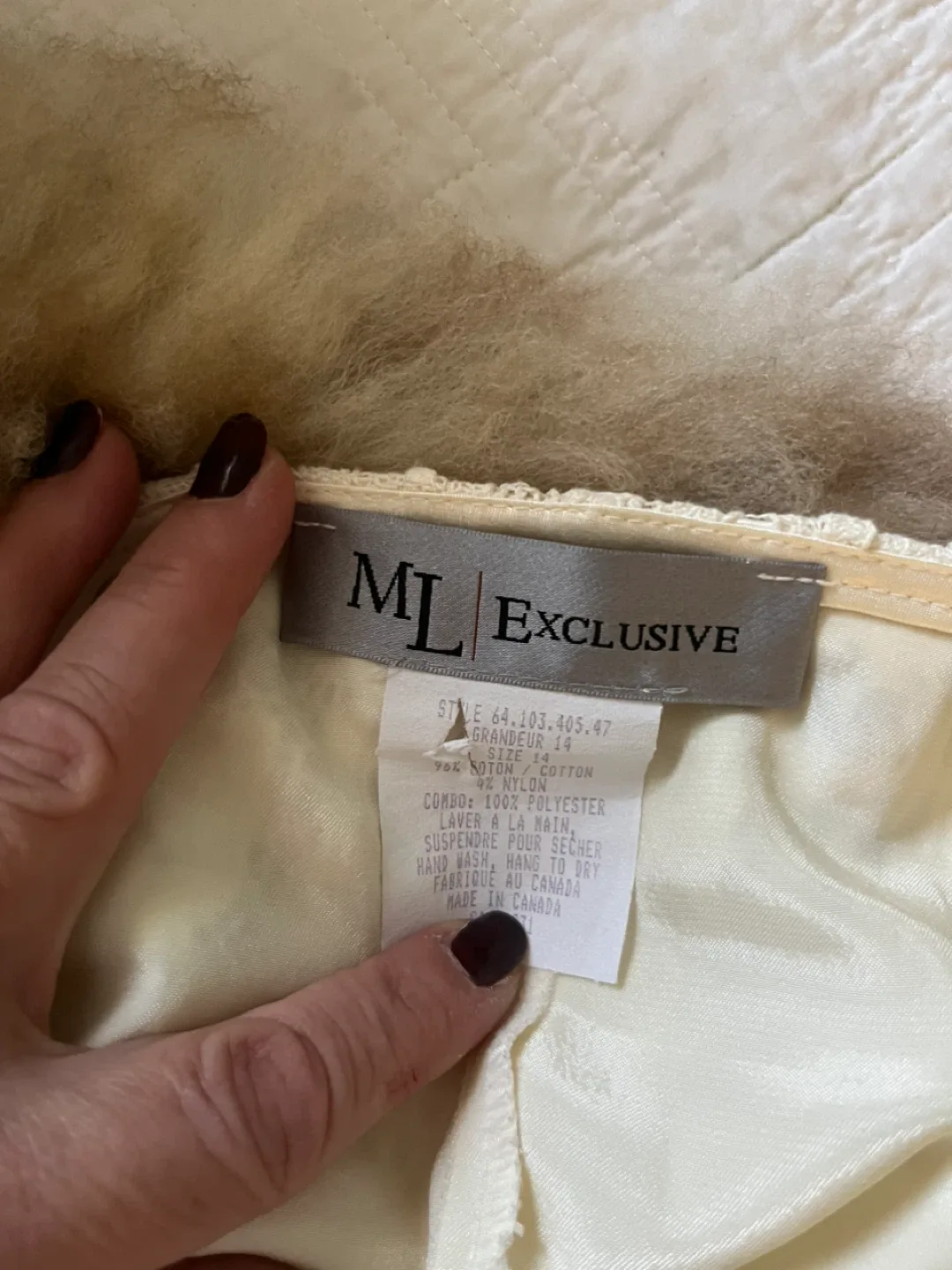 Lace Skirt Suit - Size 14 image indicator(5)