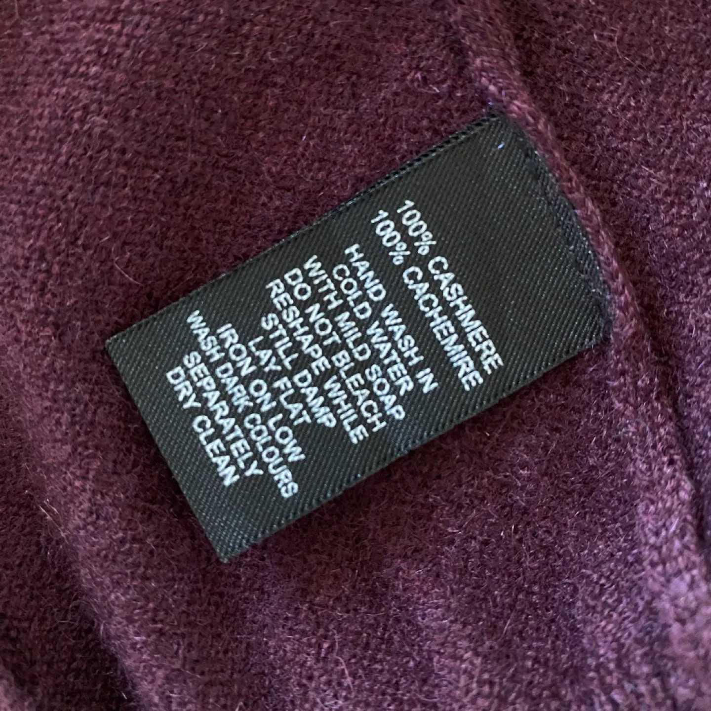 Kenneth Cole 100% Cashmere Classic V-Neck Sweater image indicator(8)