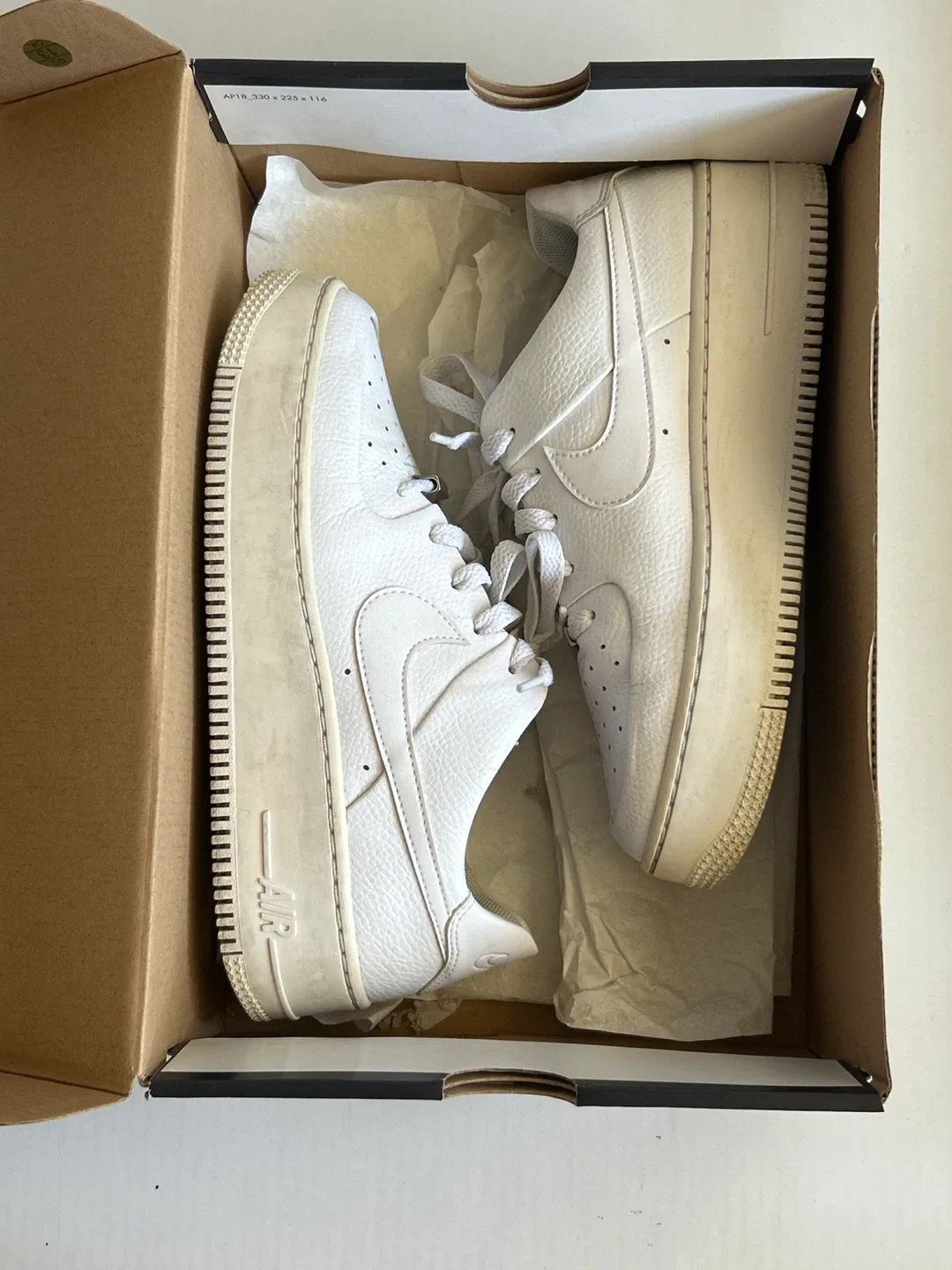 Nike Air Force 1 - White Platform Sneakers - Size- 8.5 image indicator(3)