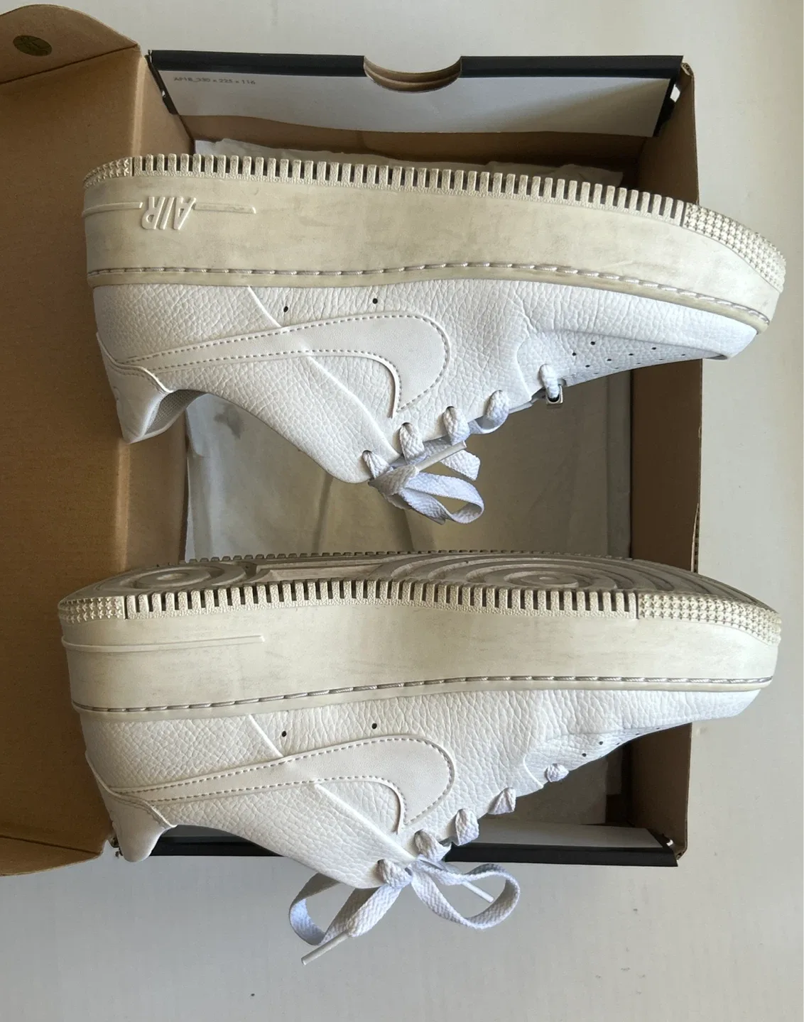Nike Air Force 1 - White Platform Sneakers - Size- 8.5 image indicator(5)