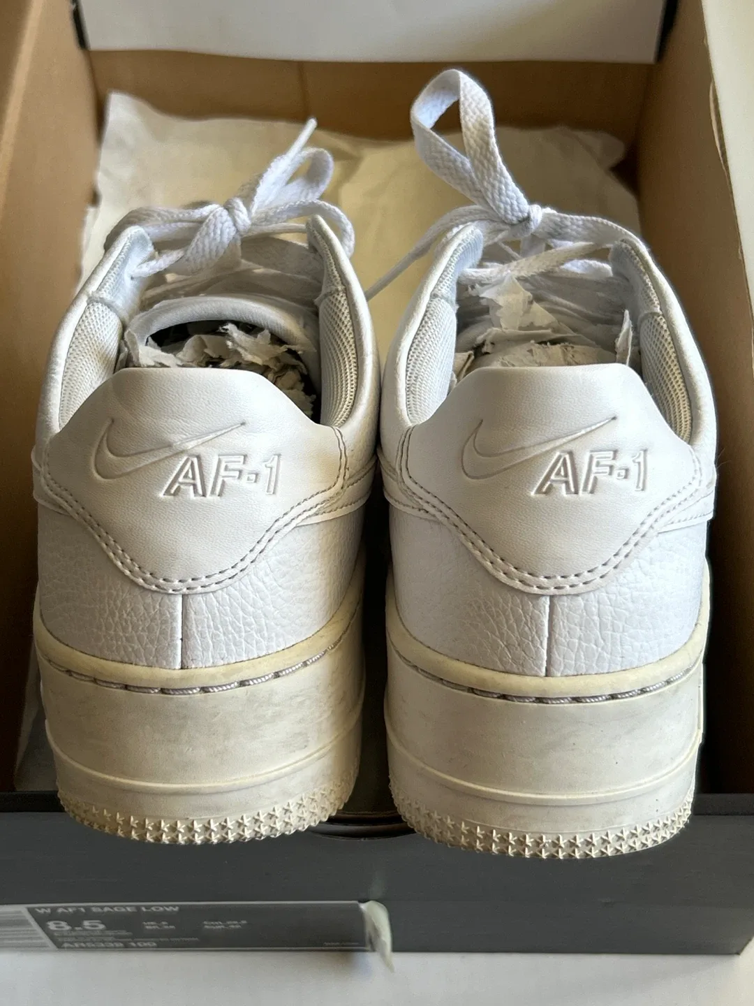 Nike Air Force 1 - White Platform Sneakers - Size- 8.5 image indicator(7)