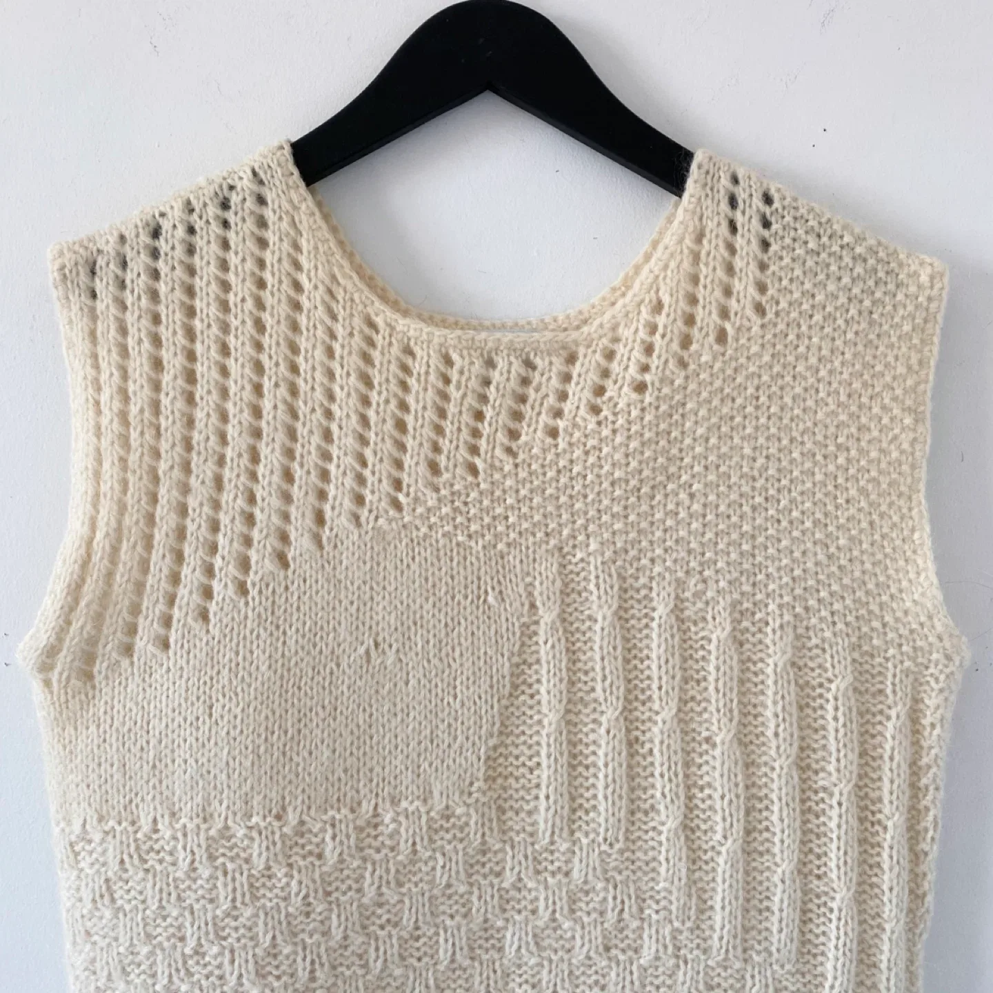 VintageVintage Mohair Blend Vest / Sleeveless Sweater image indicator(3)