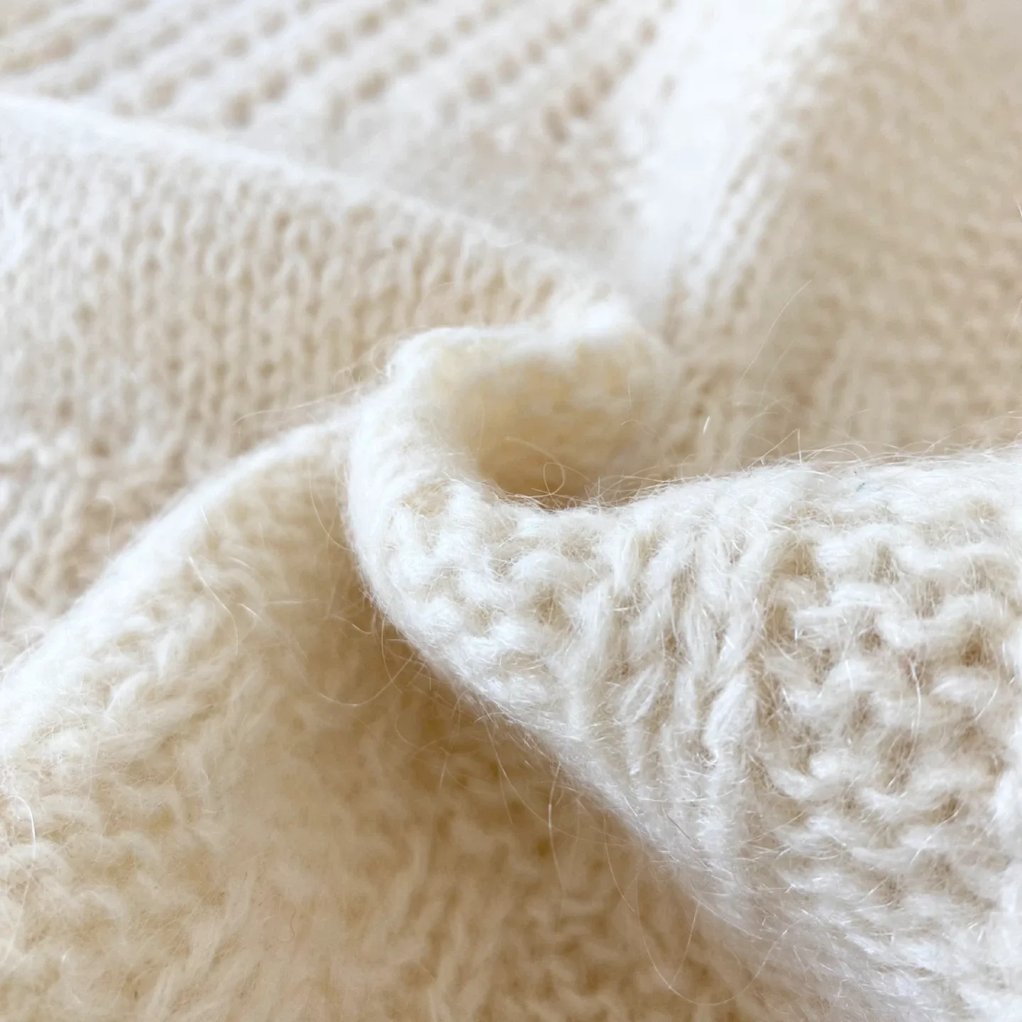 VintageVintage Mohair Blend Vest / Sleeveless Sweater image indicator(4)