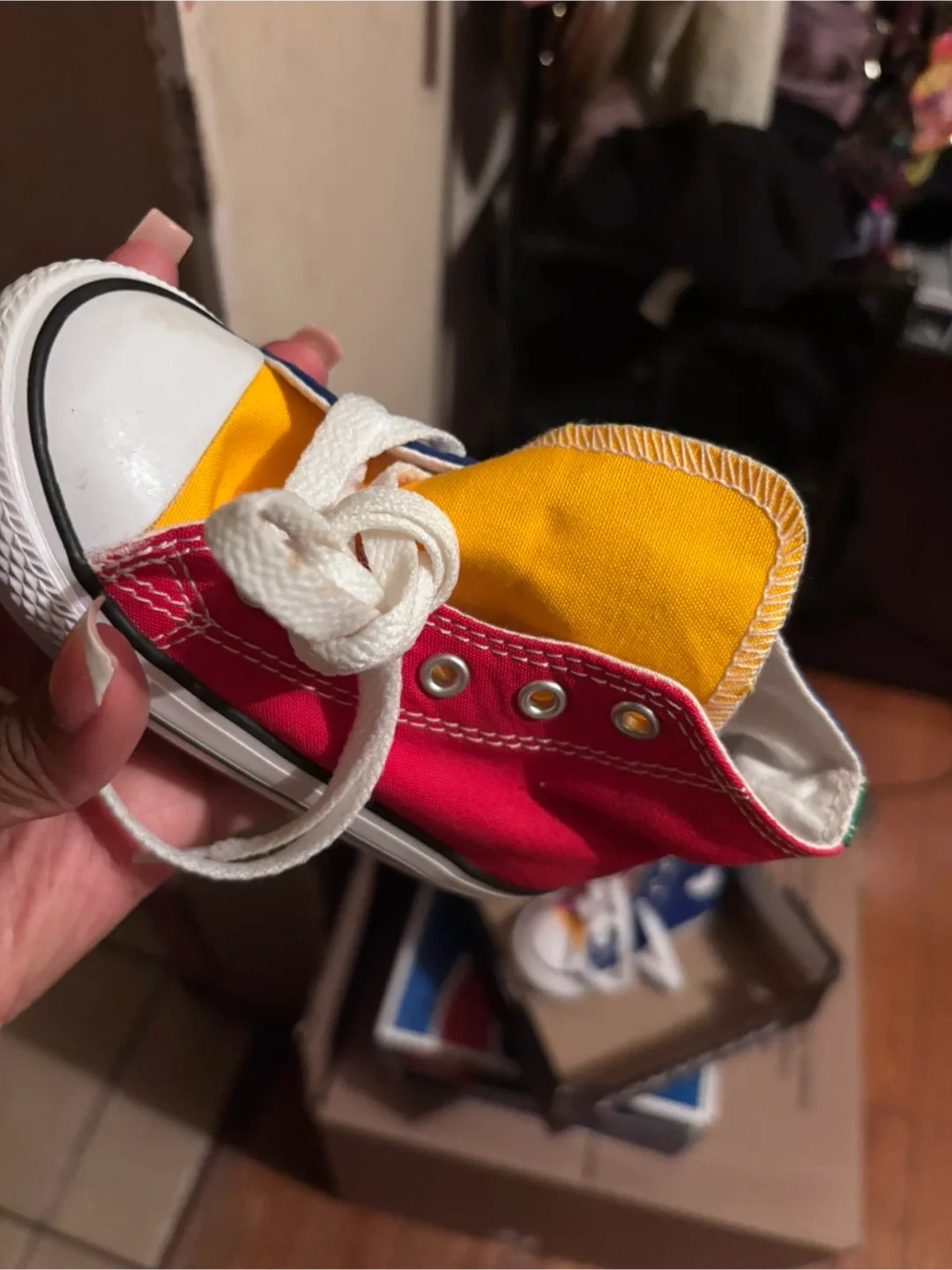 Converse CTAS Hi Infant Sneakers - Size 7 - New in Box! image indicator(3)