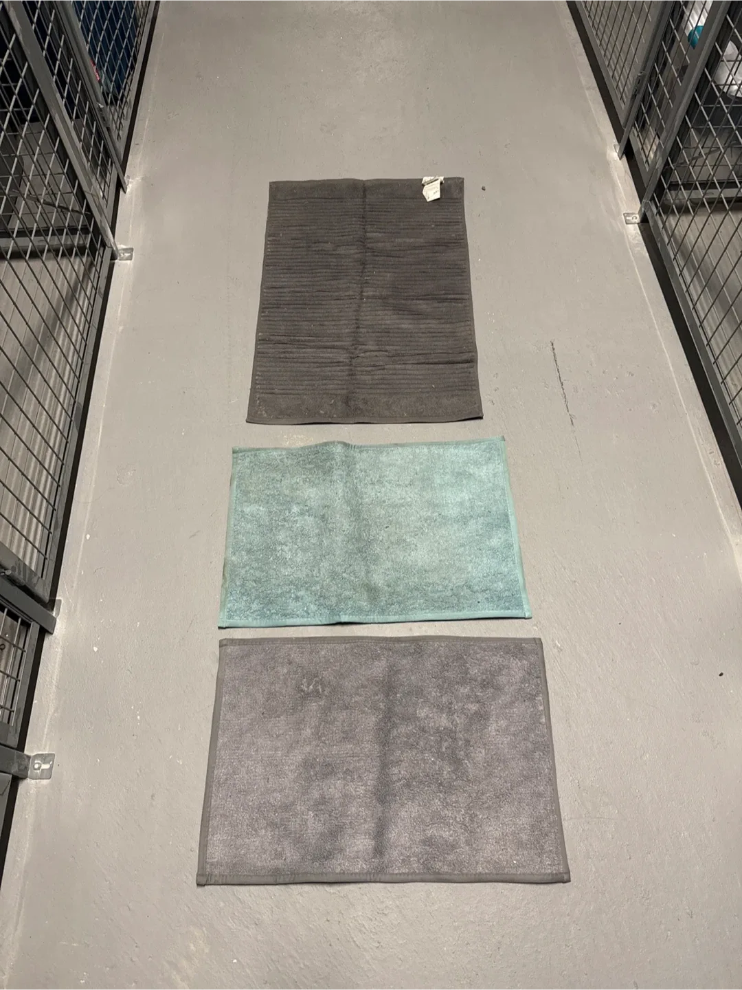 IKEA Assorted Bath Mats - Set of 3 thumbnail