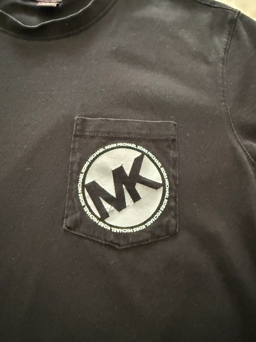 Michael Kors Black T-Shirt - Size S image indicator(4)