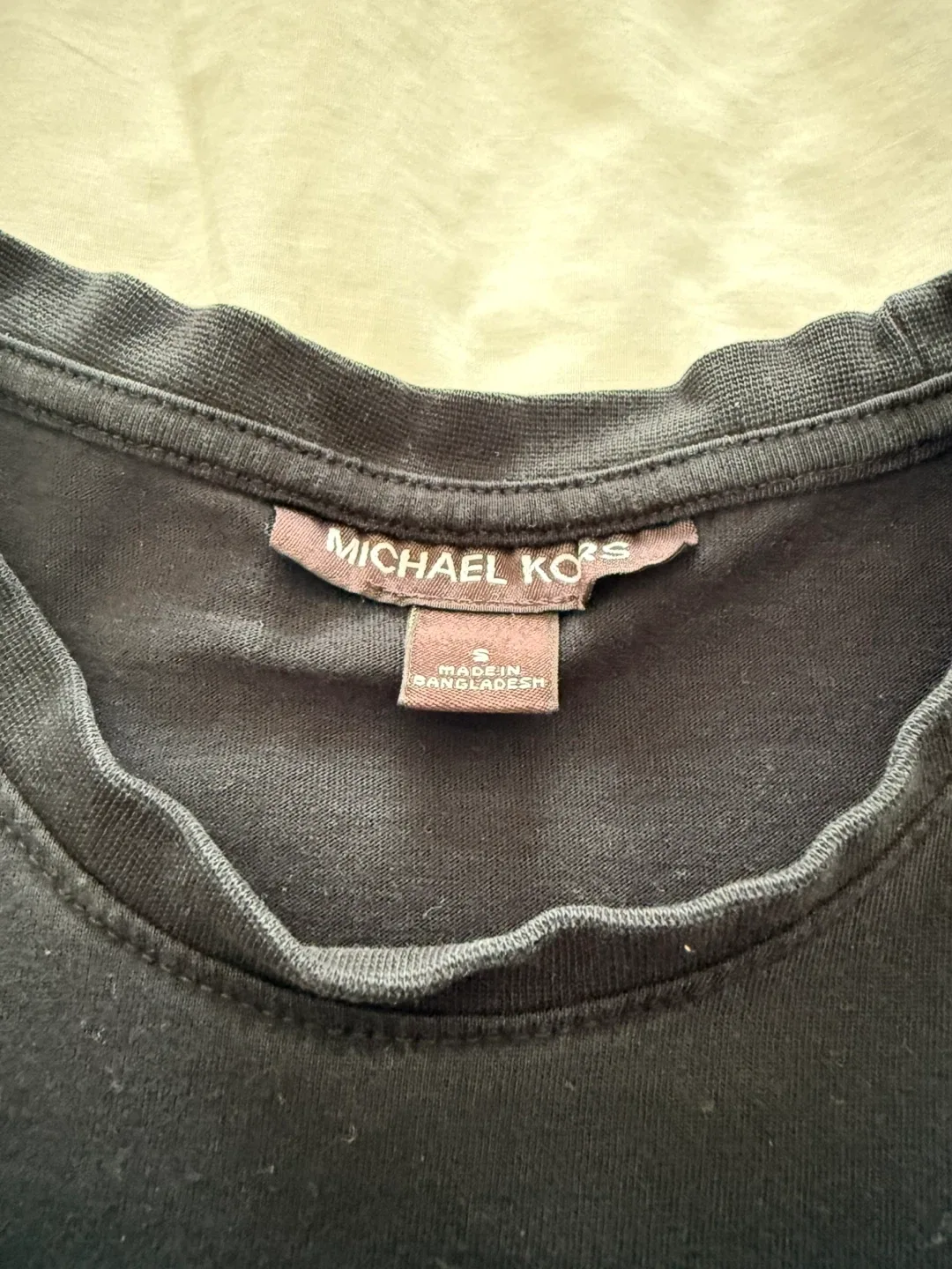 Michael Kors Black T-Shirt - Size S image indicator(3)