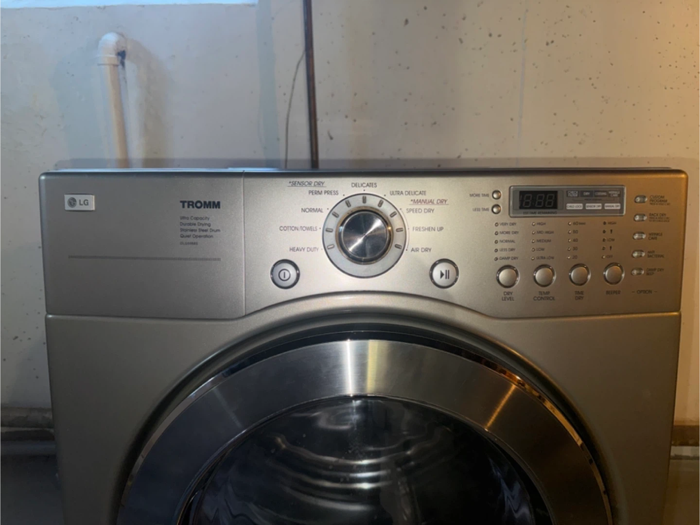LG Tromm Ultra Capacity Dryer - photo 3