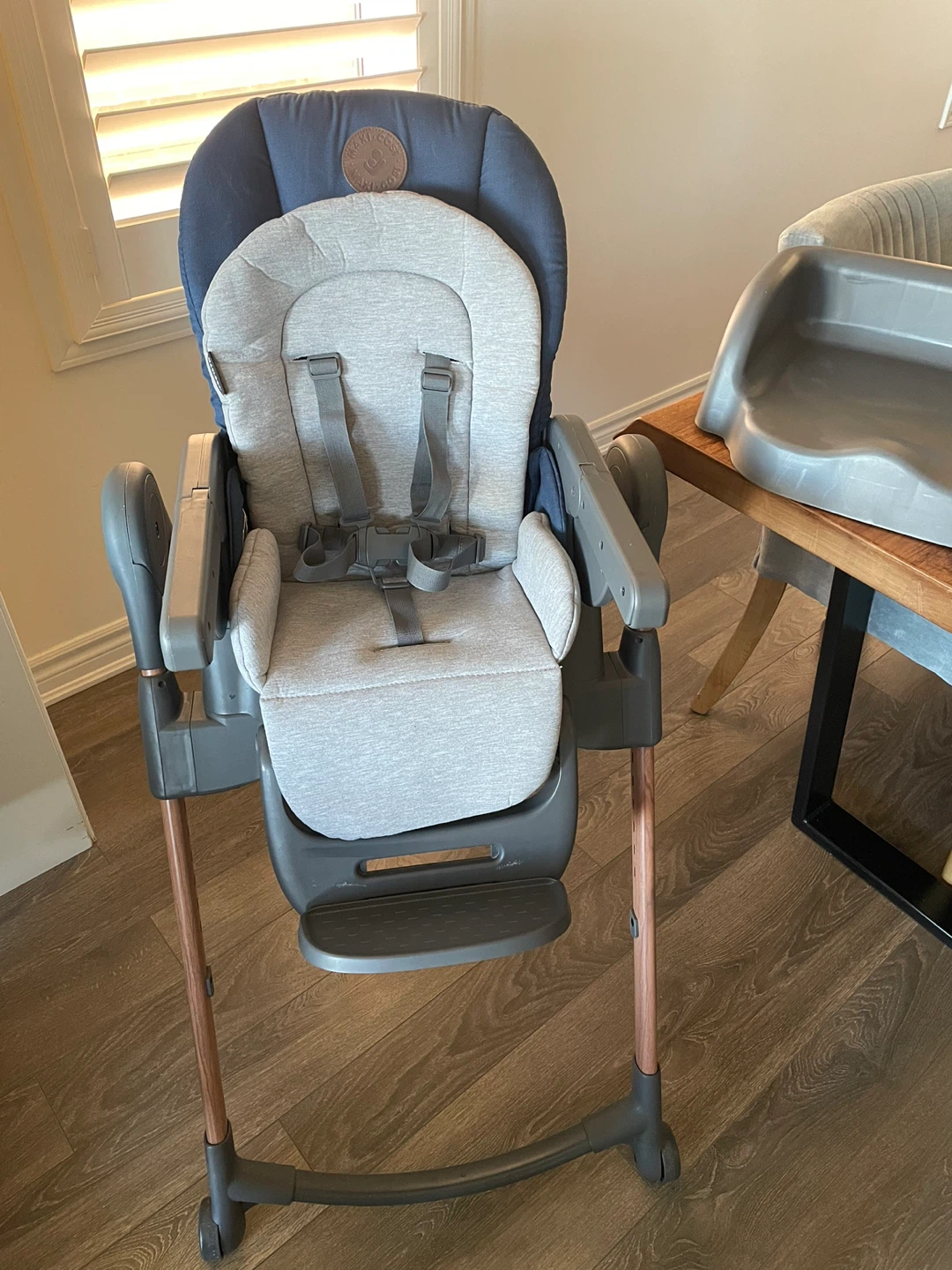 Maxi-Cosi Navy Blue High Chair - photo 2