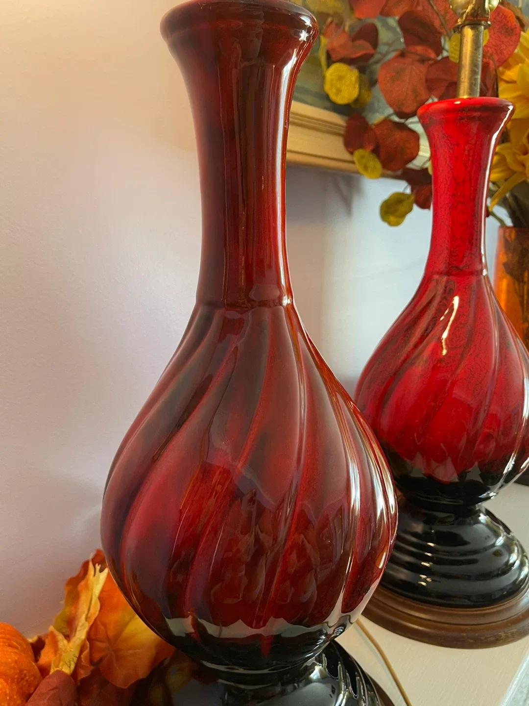 Vintage Red & Black Swirl Table Lamps - Set of 2 image indicator(7)