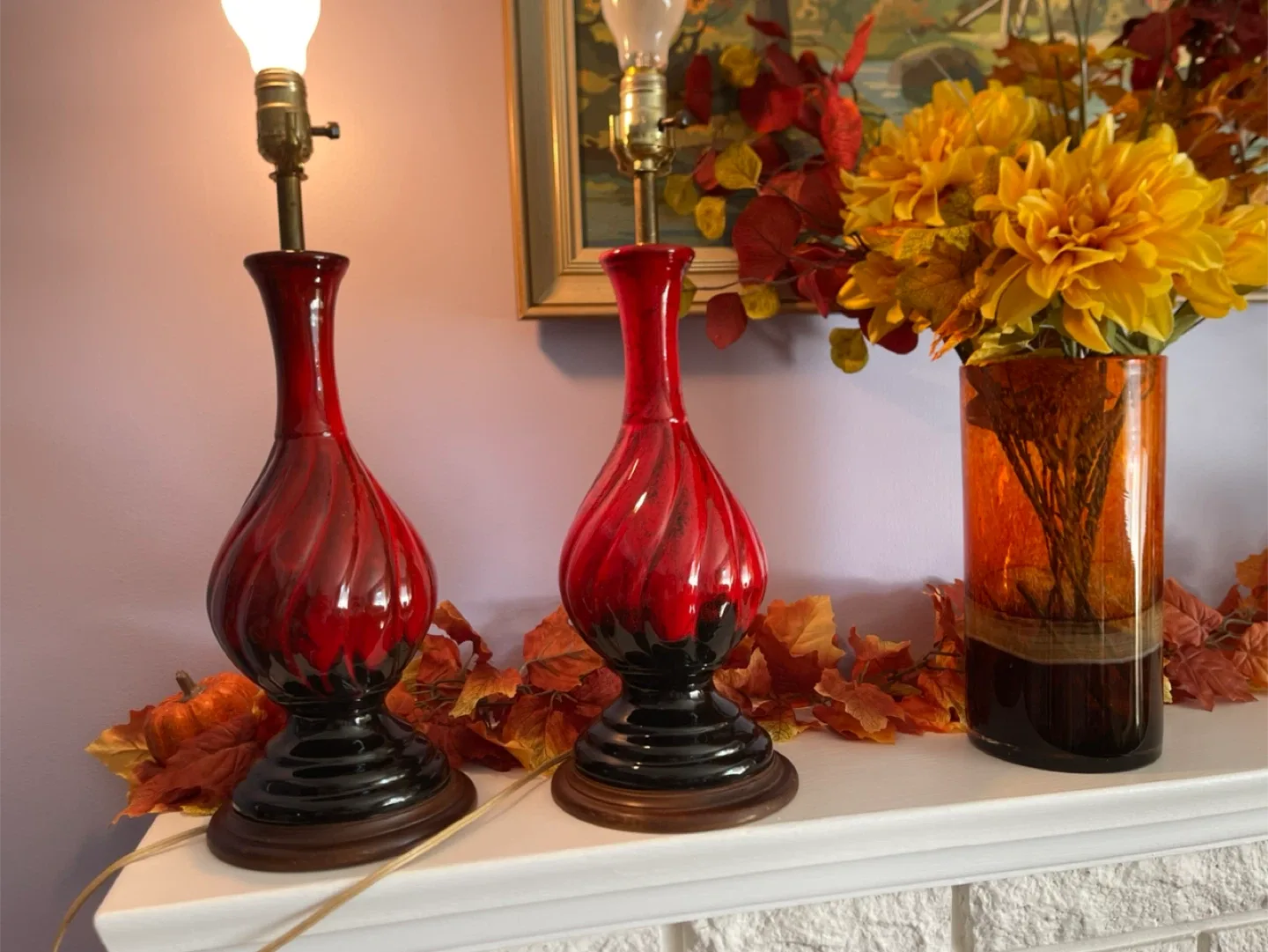 Vintage Red & Black Swirl Table Lamps - Set of 2 image indicator(8)