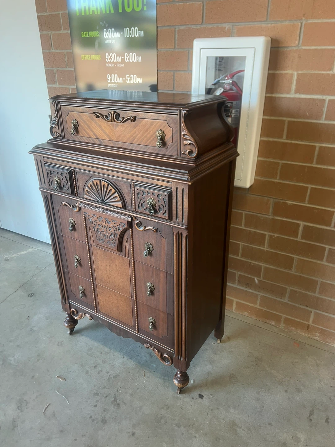 Antique Brown Wooden Chest of Drawers - photo 4