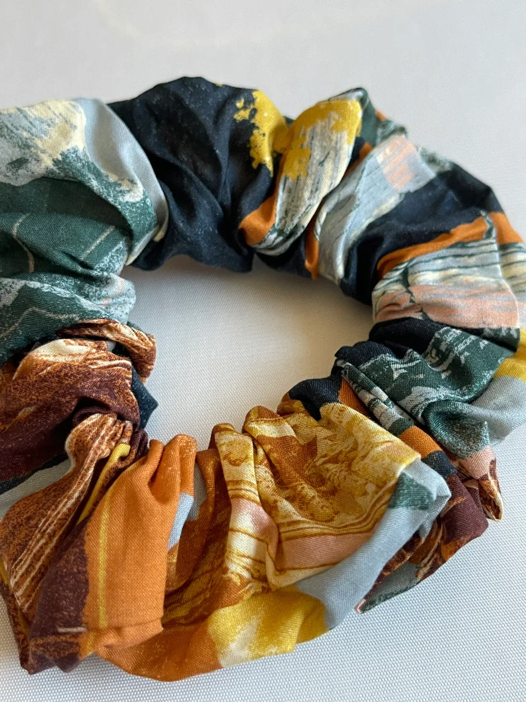 Brand New UK Liberty Fabric Scrunchie image indicator(3)