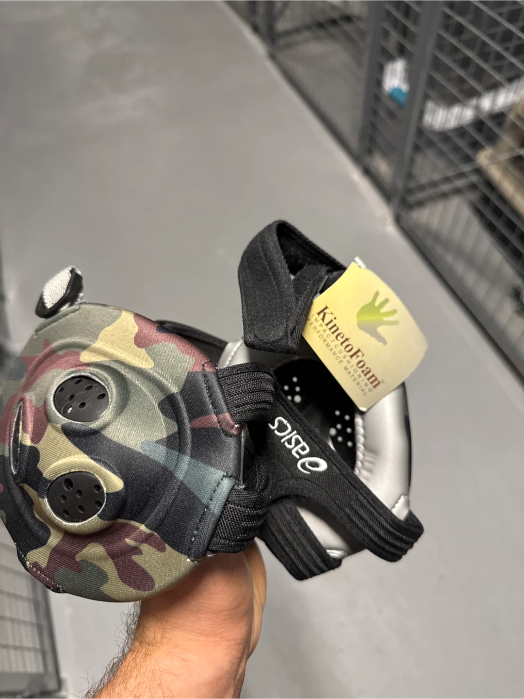 Asics Unrestrained Wrestling Ear Guard - Camo