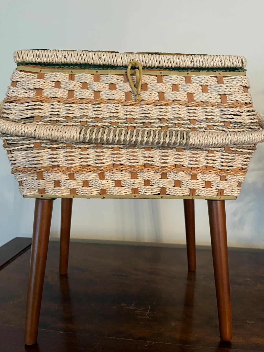 Vintage Sewing Basket & Contents! - photo 2