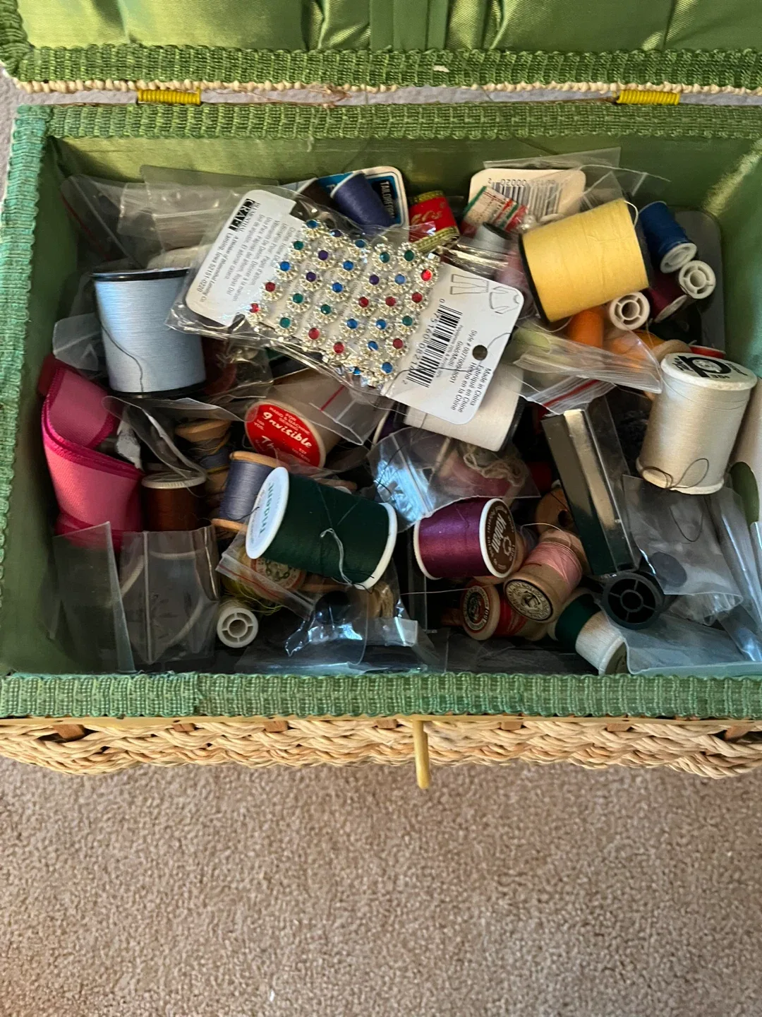 Vintage Sewing Basket & Contents! image indicator(3)