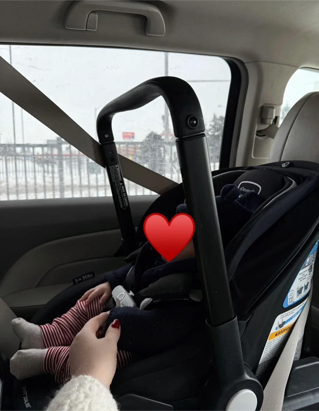 Evenflo Shyft DualRide Infant Car Seat & Stroller Combo image indicator(3)