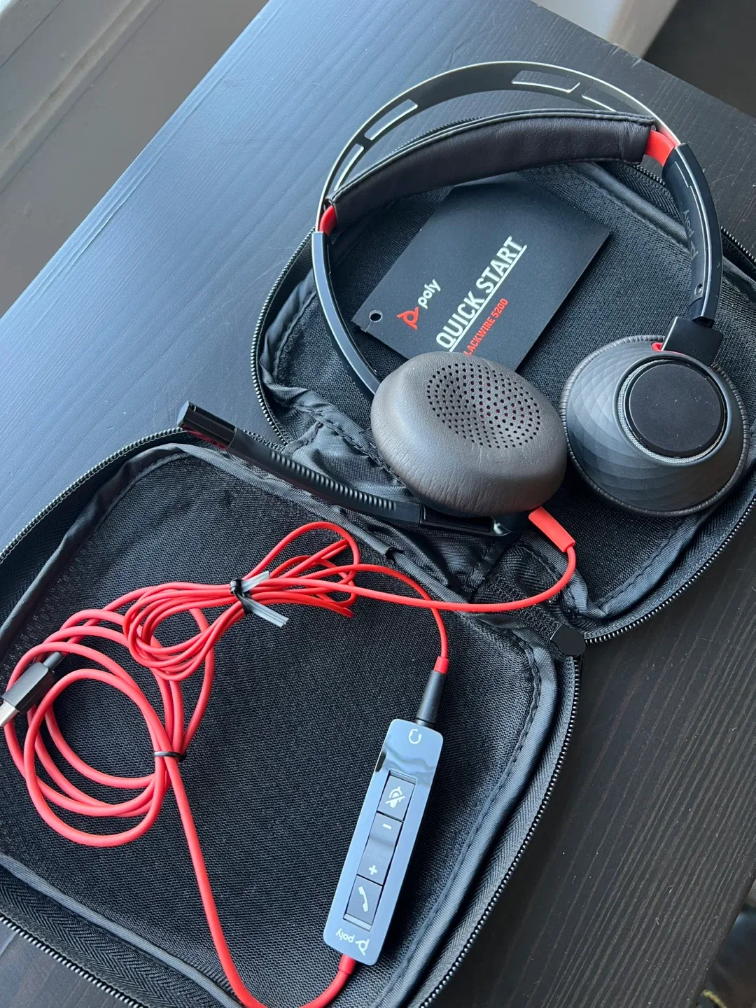 PolyWire 5200 Gamer HeadSet - MOVING OUT SALE ✈️ thumbnail