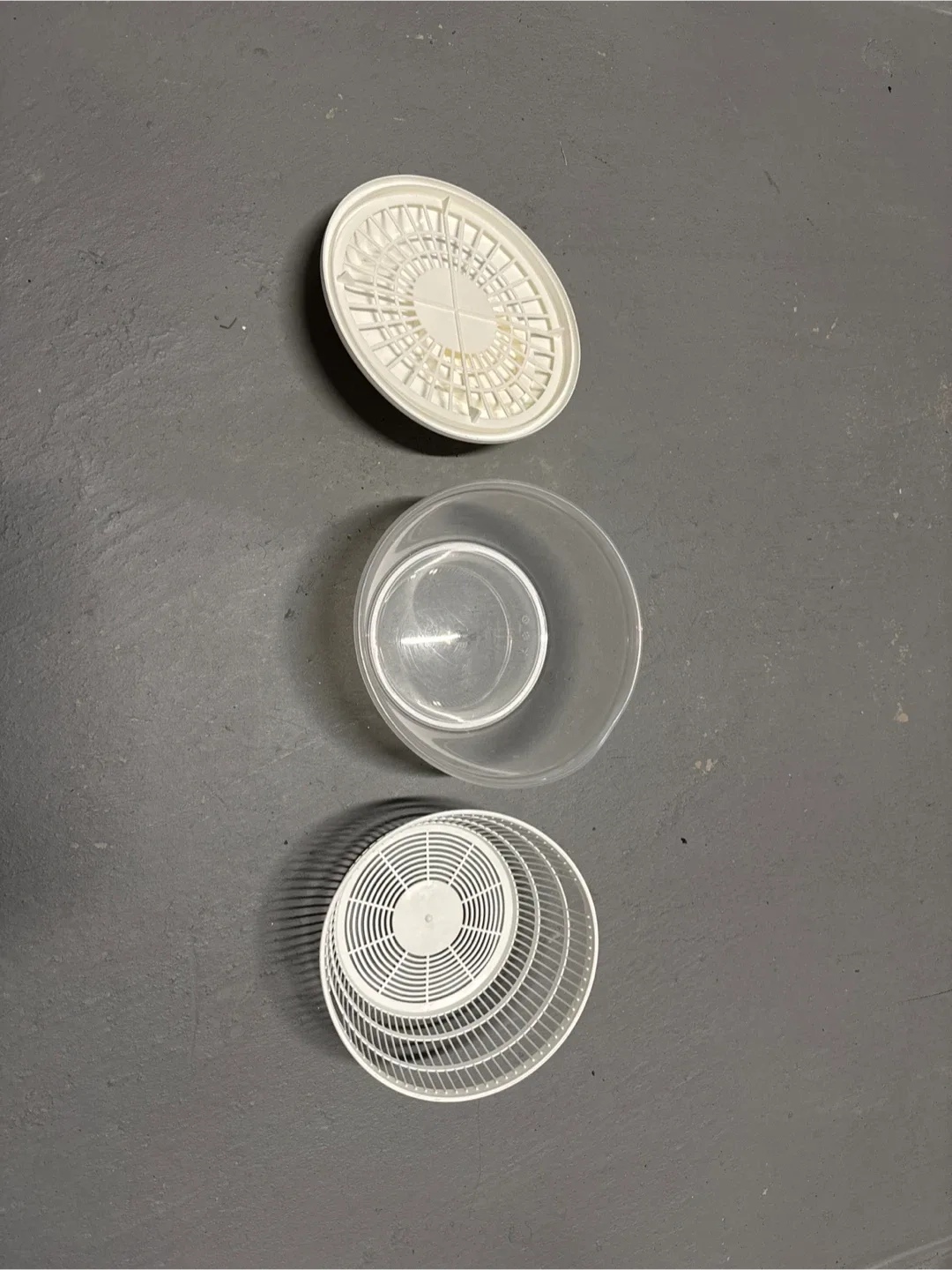IKEA Salad Spinner thumbnail