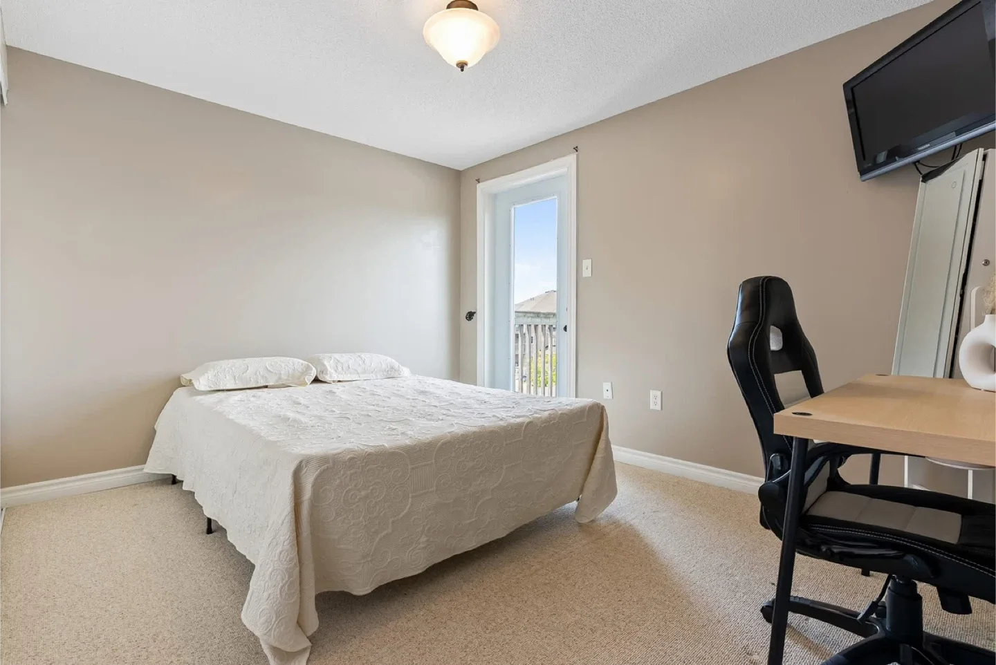 House for Sale (Condo Townhouse- Barrie) image indicator(7)