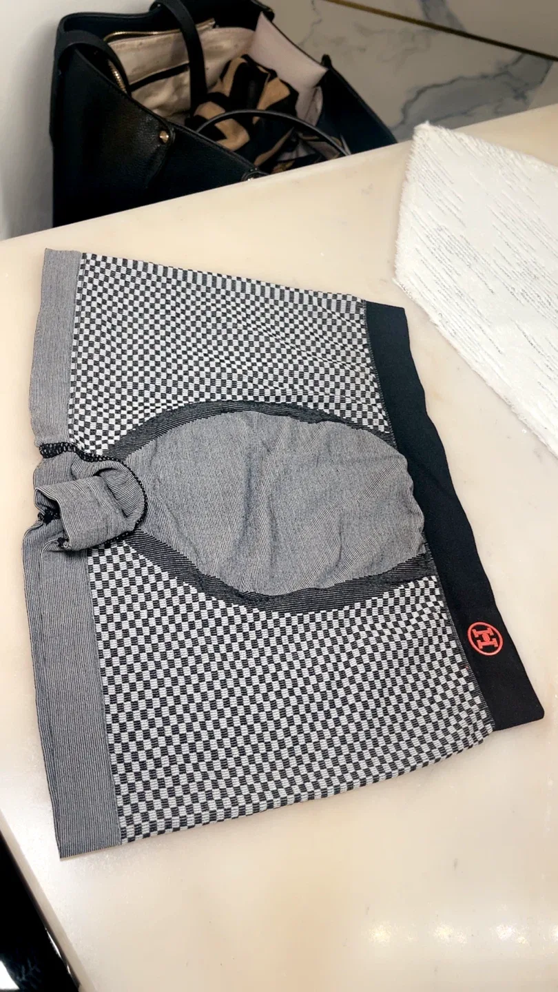 Hermes Paris Men's Boxer Briefs set of 3 in box image indicator(5)