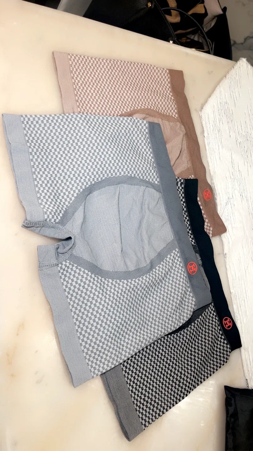 Hermes Paris Men's Boxer Briefs set of 3 in box image indicator(6)