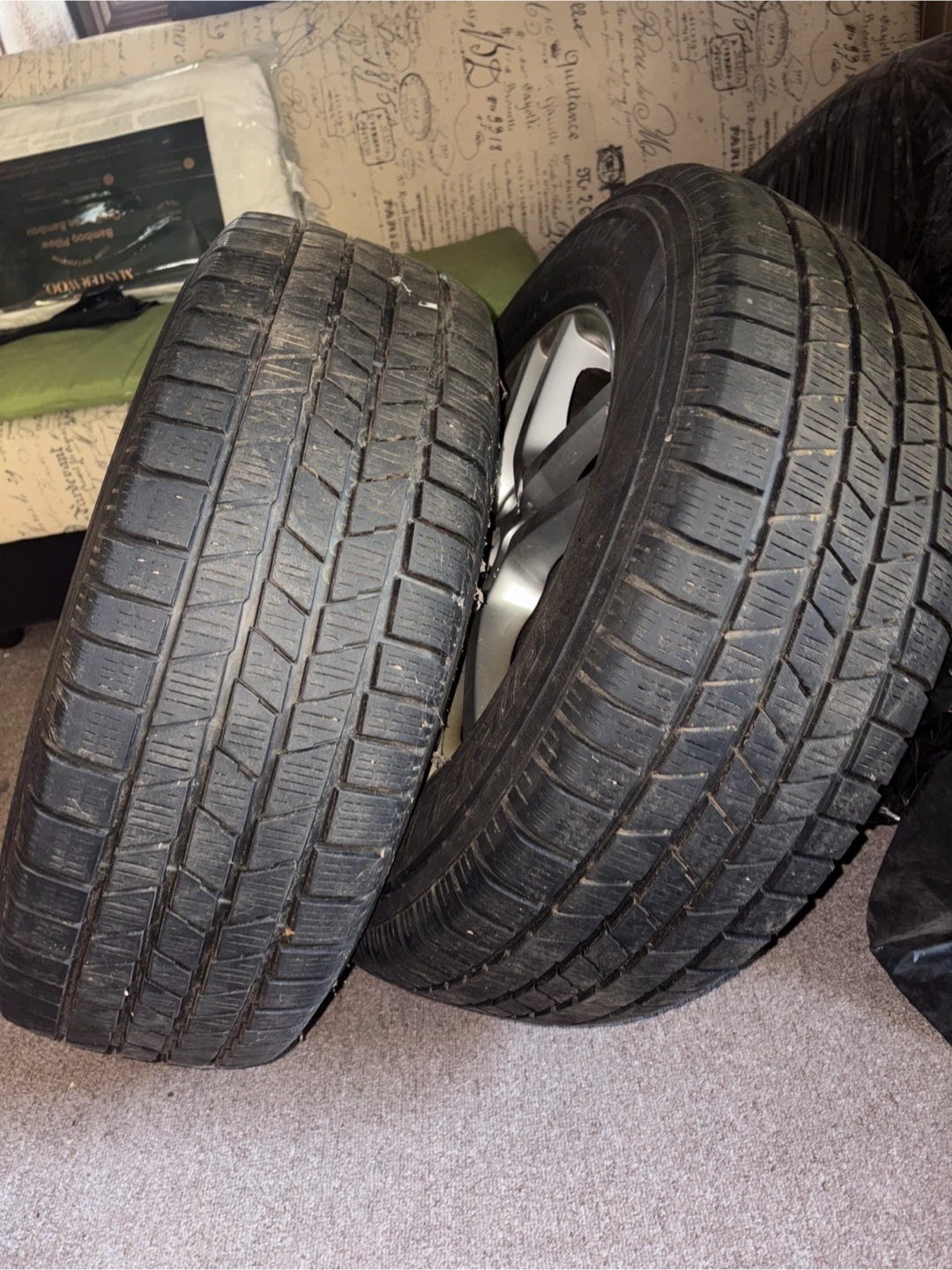 Pirelli winter 235/65R17 Tires - photo 5