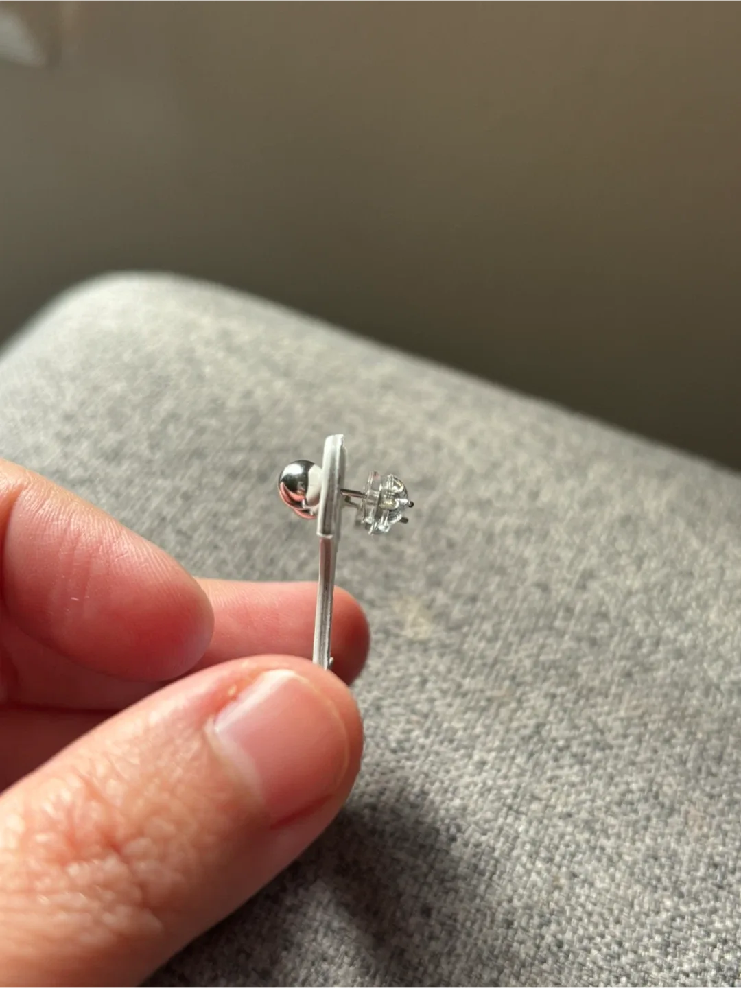 K18 Whitegold Ball stud earrings Japan gold image indicator(3)