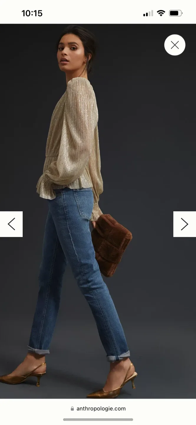 Aritzia Bundle image indicator(7)