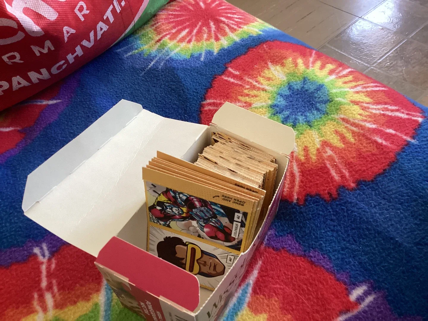 Free spare marvel cards!