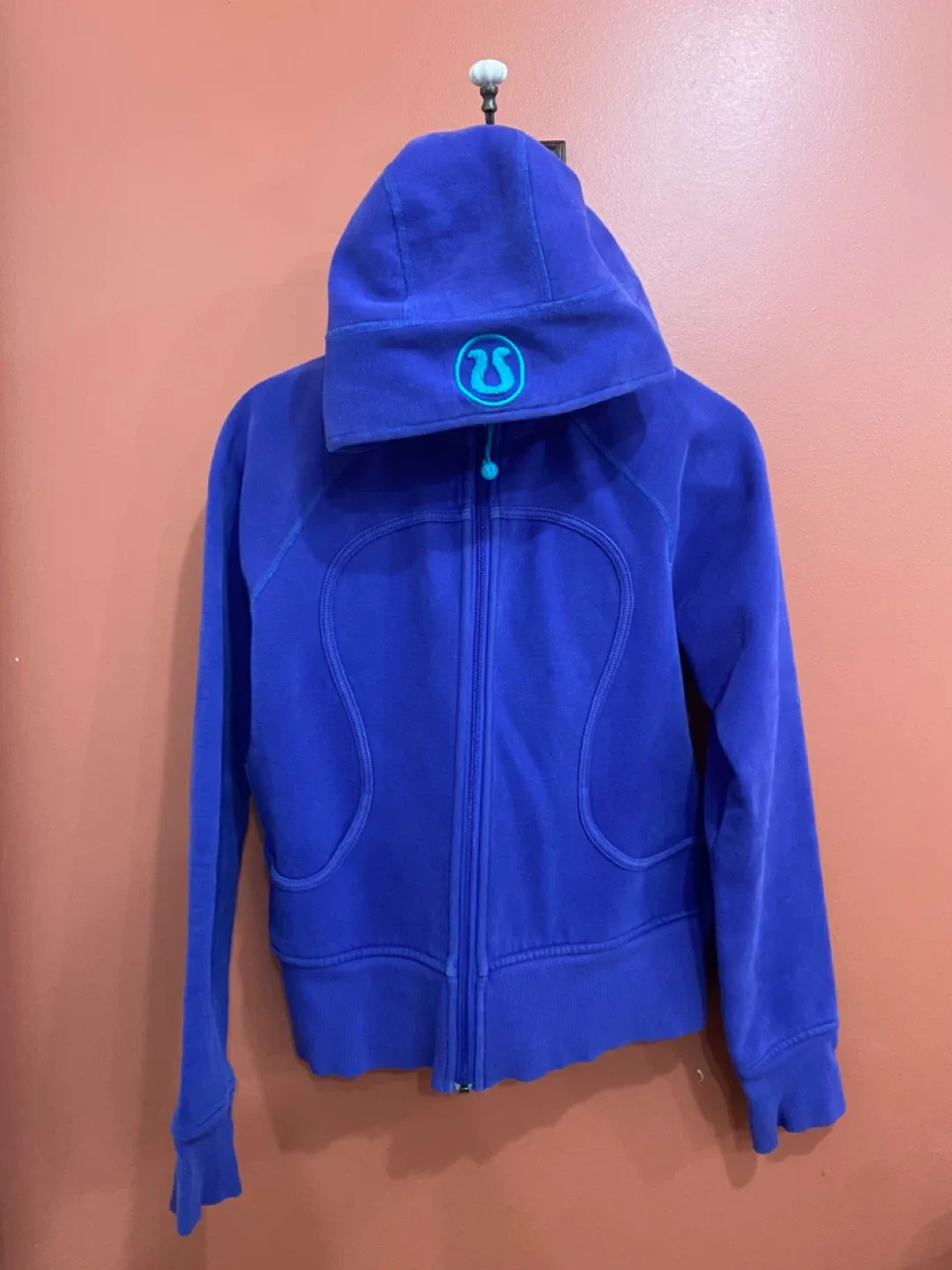 Lululemon Scuba Hoodie Blue