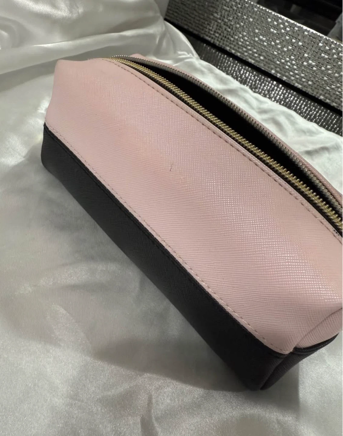 Victorias Secret Makeup Bag - photo 3