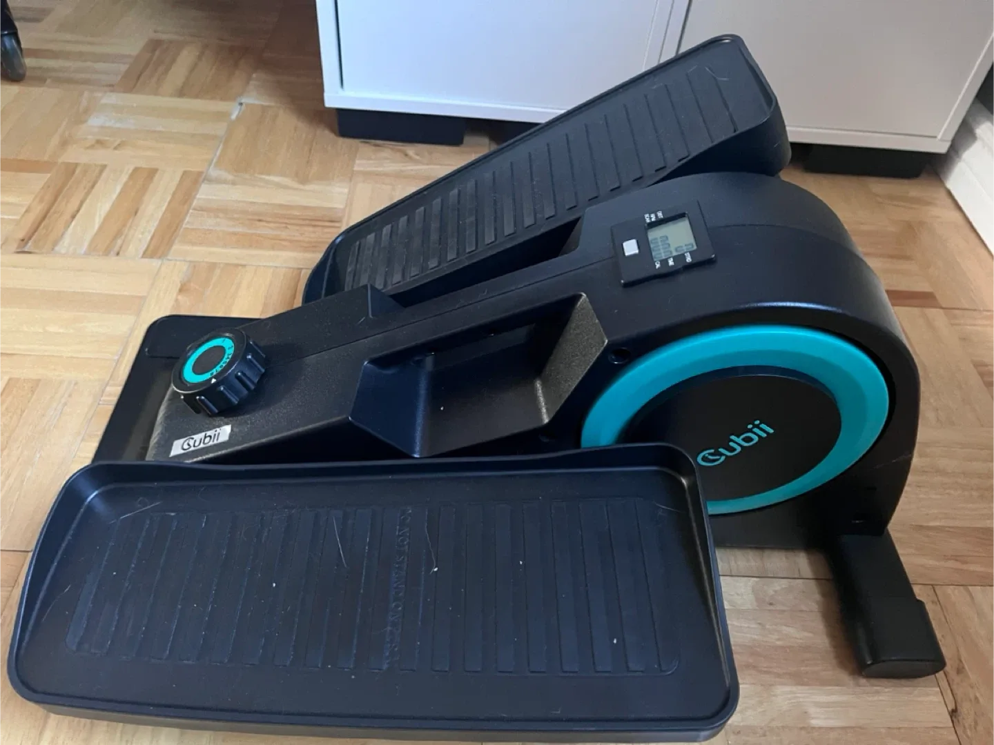 Cubii exercise machine image indicator(2)