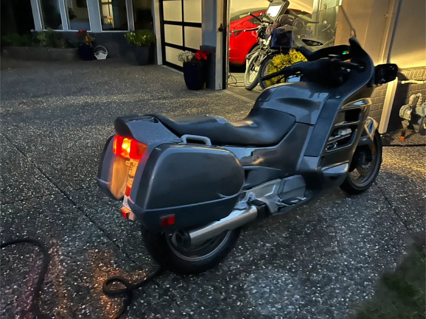 Honda ST1100 Motorcycle image indicator(4)