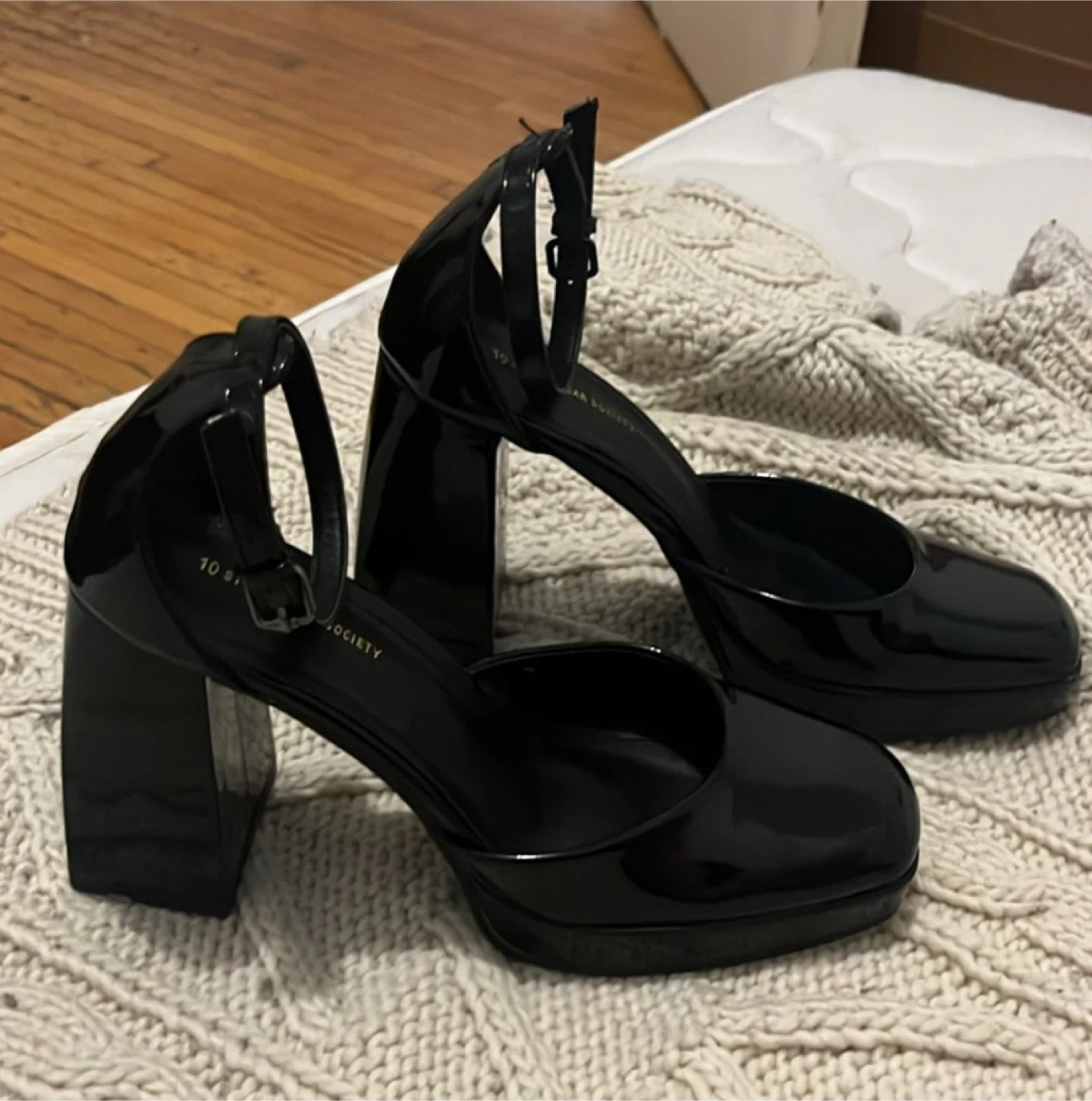 Black patent leather platform heels from 10 Streetwear Society.