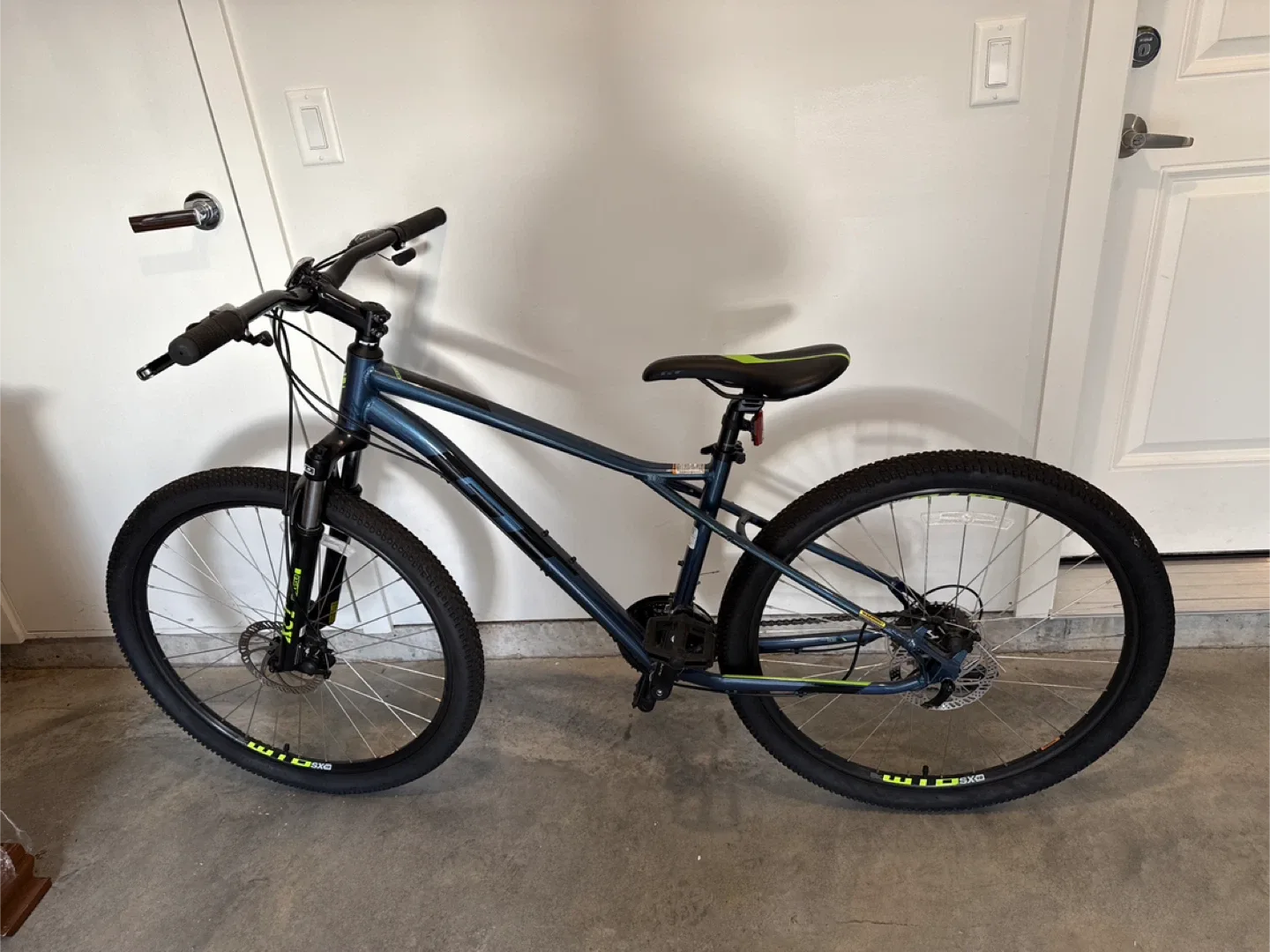 ✨Host pick✨GT Avalanche 27.5 Mountain Bike image indicator(5)