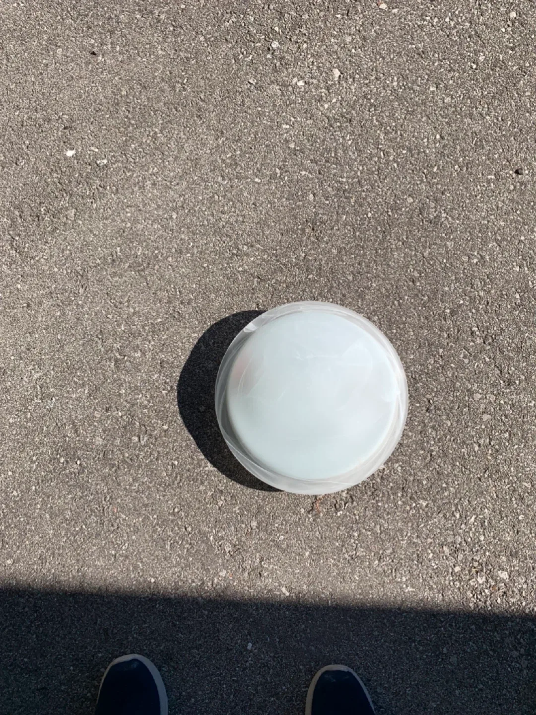 Round white ceiling light fixtures thumbnail