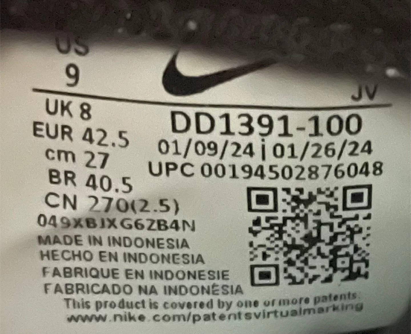 Nike Dunk Low Retro Panda - Size 9 - photo 4