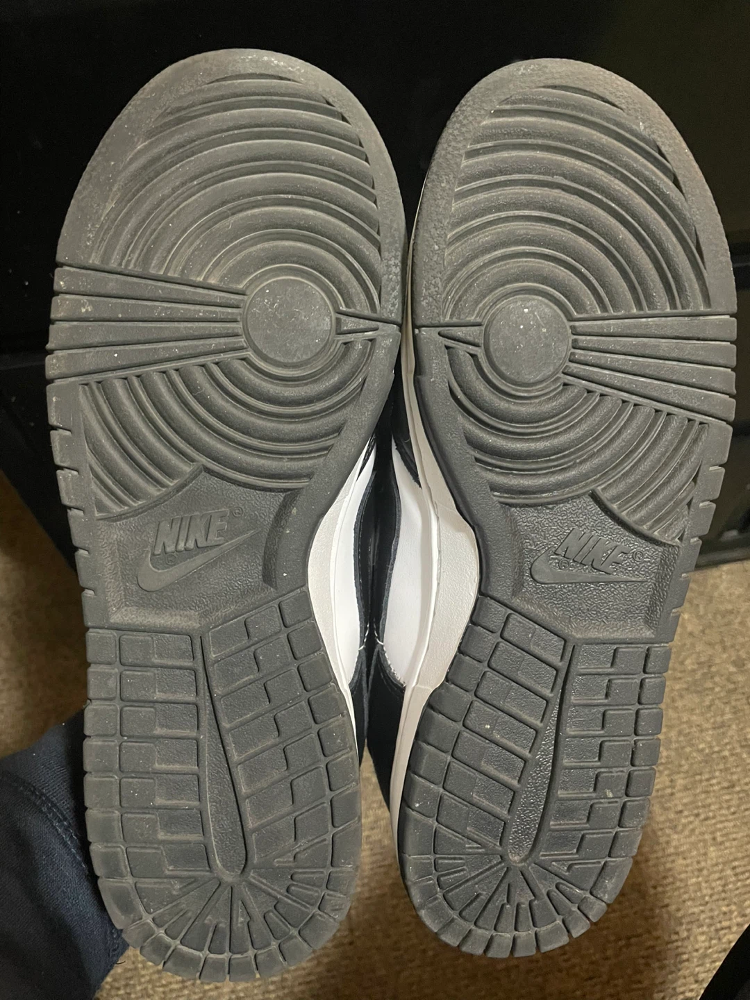 Nike Dunk Low Retro Panda - Size 9 - photo 3