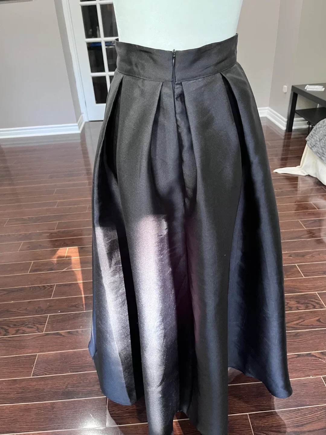 Chicwish Black Maxi Skirt image indicator(2)