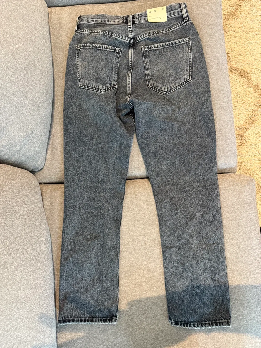 AGOLDE Riley High Rise Straight Crop Jeans - Size 26 image indicator(3)