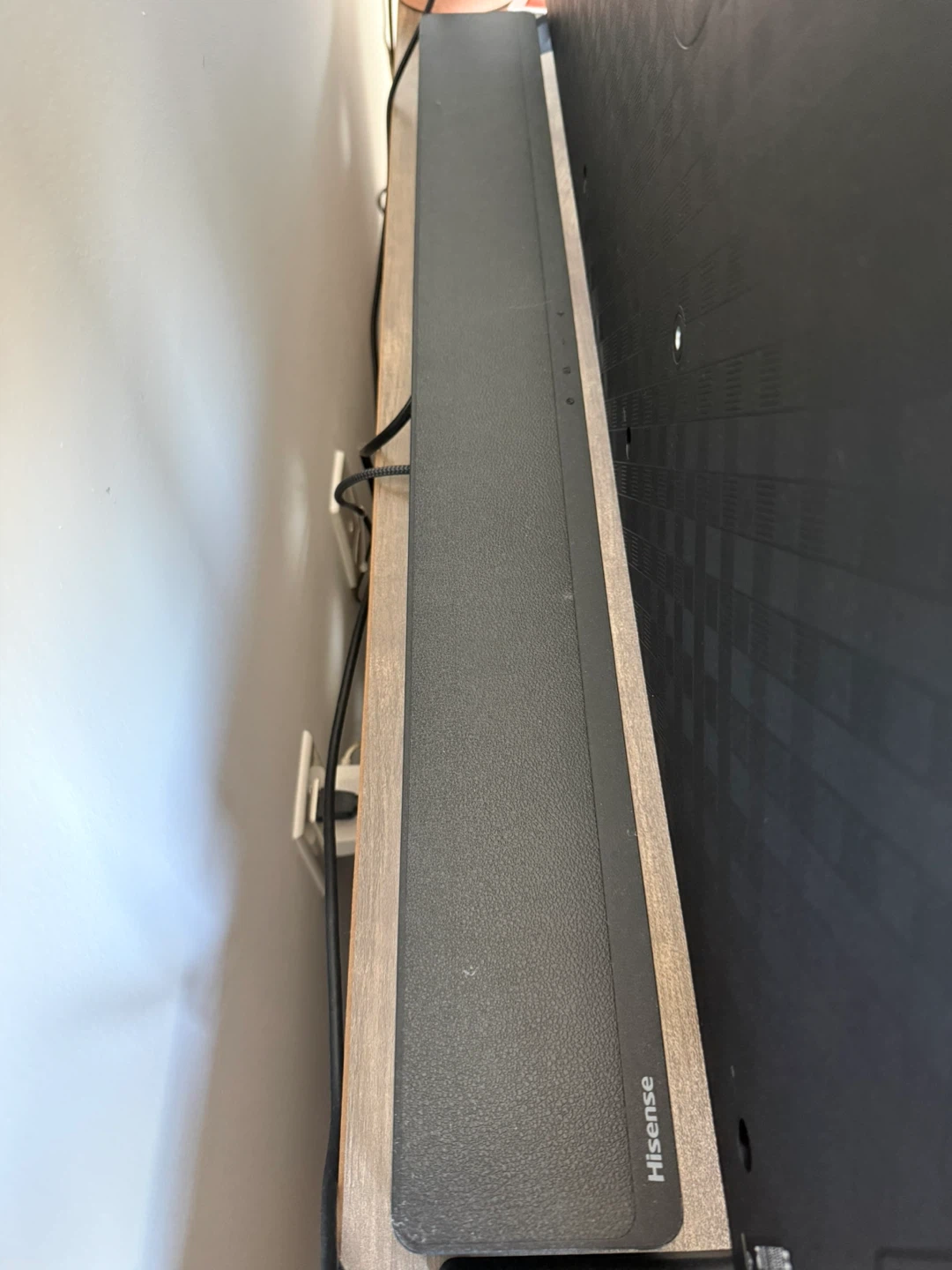 Hisense HS2100 2.1CH Soundbar with Wireless Subwoofer - photo 2