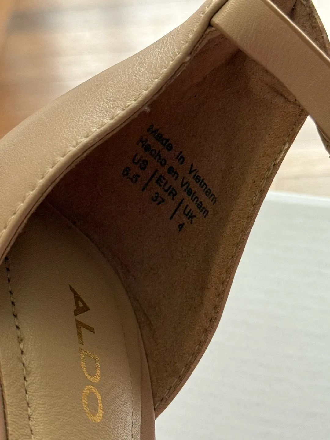 Aldo Beige Heels - Size 6.5 image indicator(2)