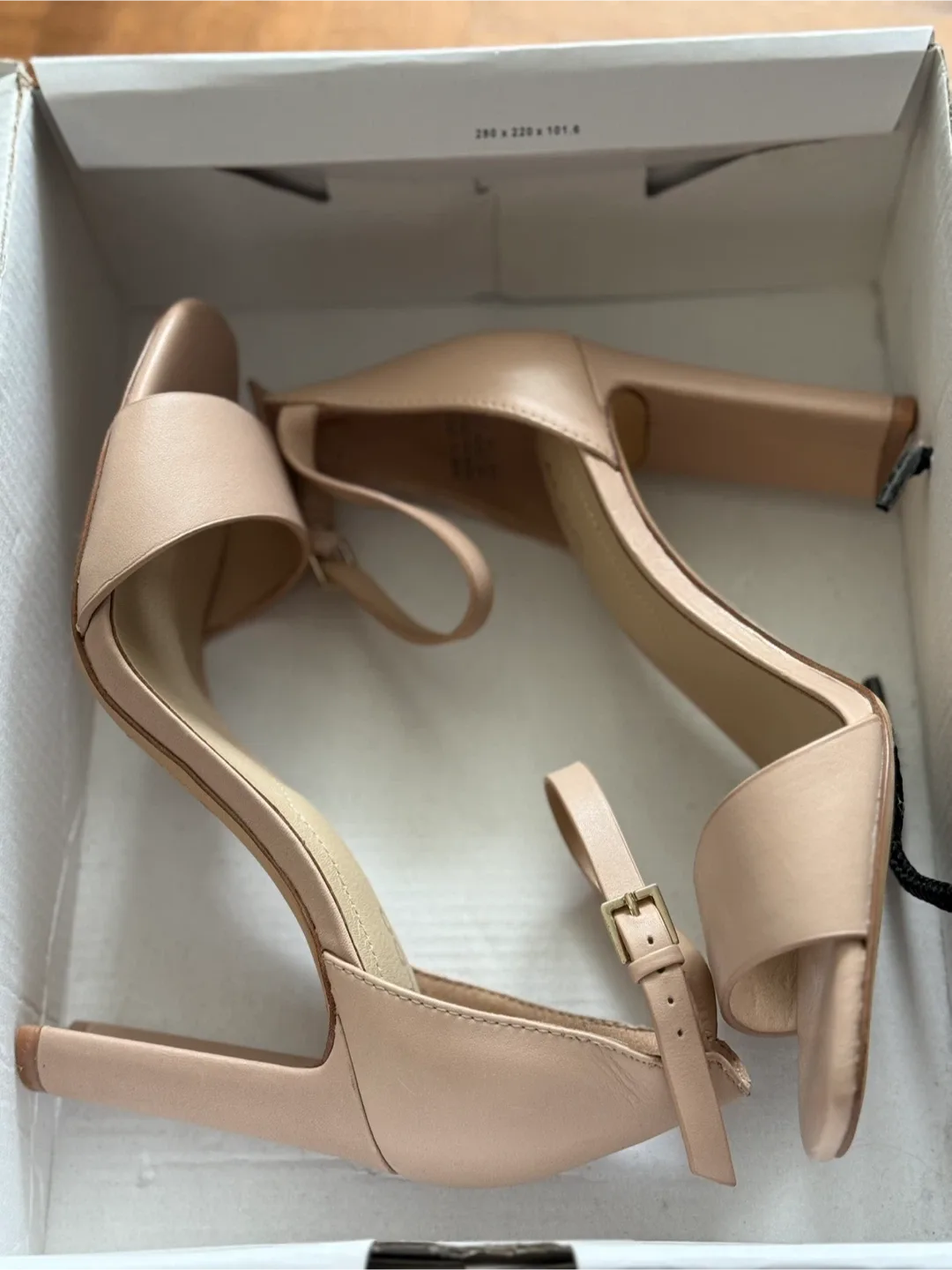 Aldo Beige Heels - Size 6.5 image indicator(4)