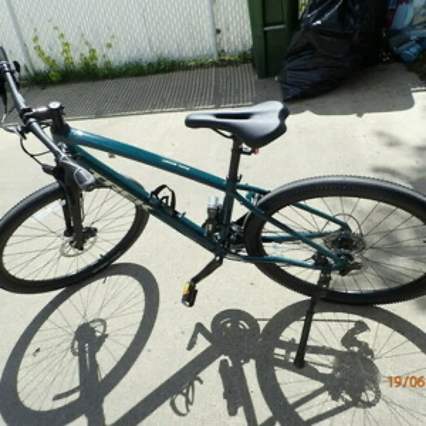 Trek Dual Sport 2 Bike - Teal image indicator(4)